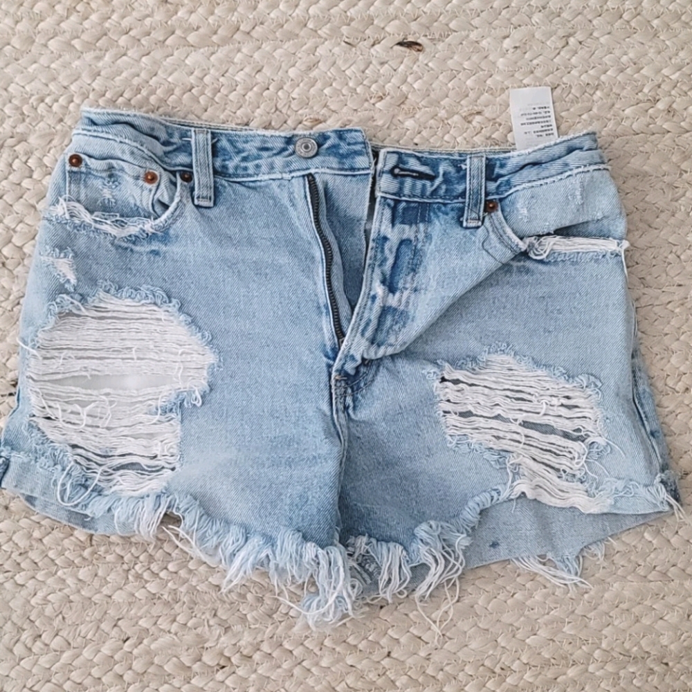 Abercrombie & Fitch Annie High Rise Shorts